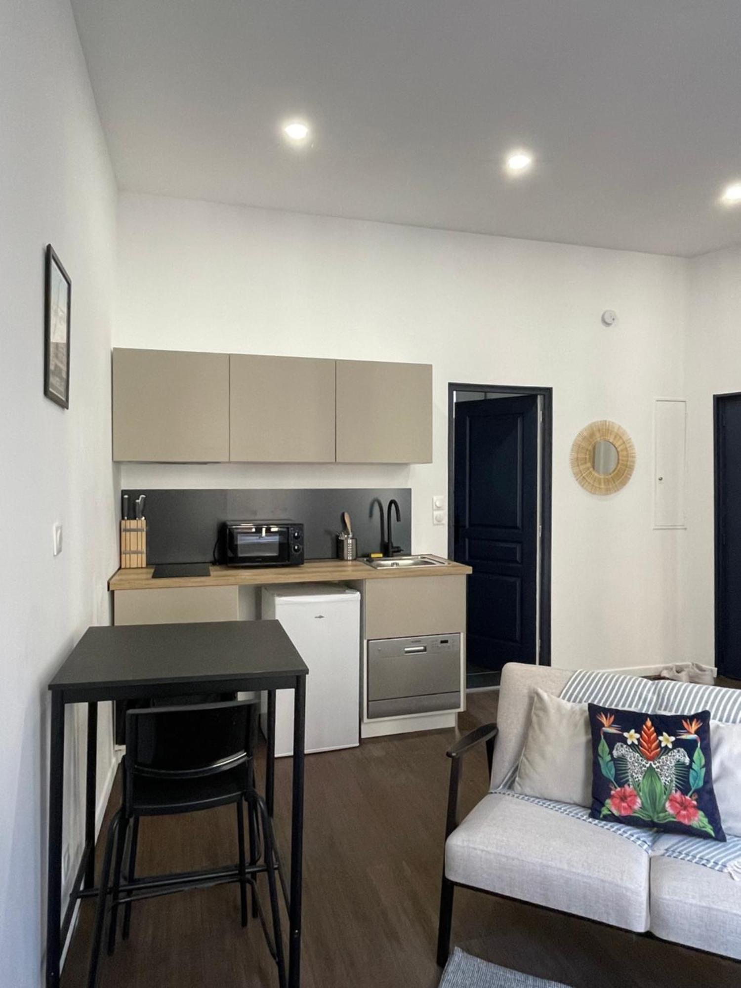 Ferienwohnung Au Coeur Du Camas Marseilles Exterior foto